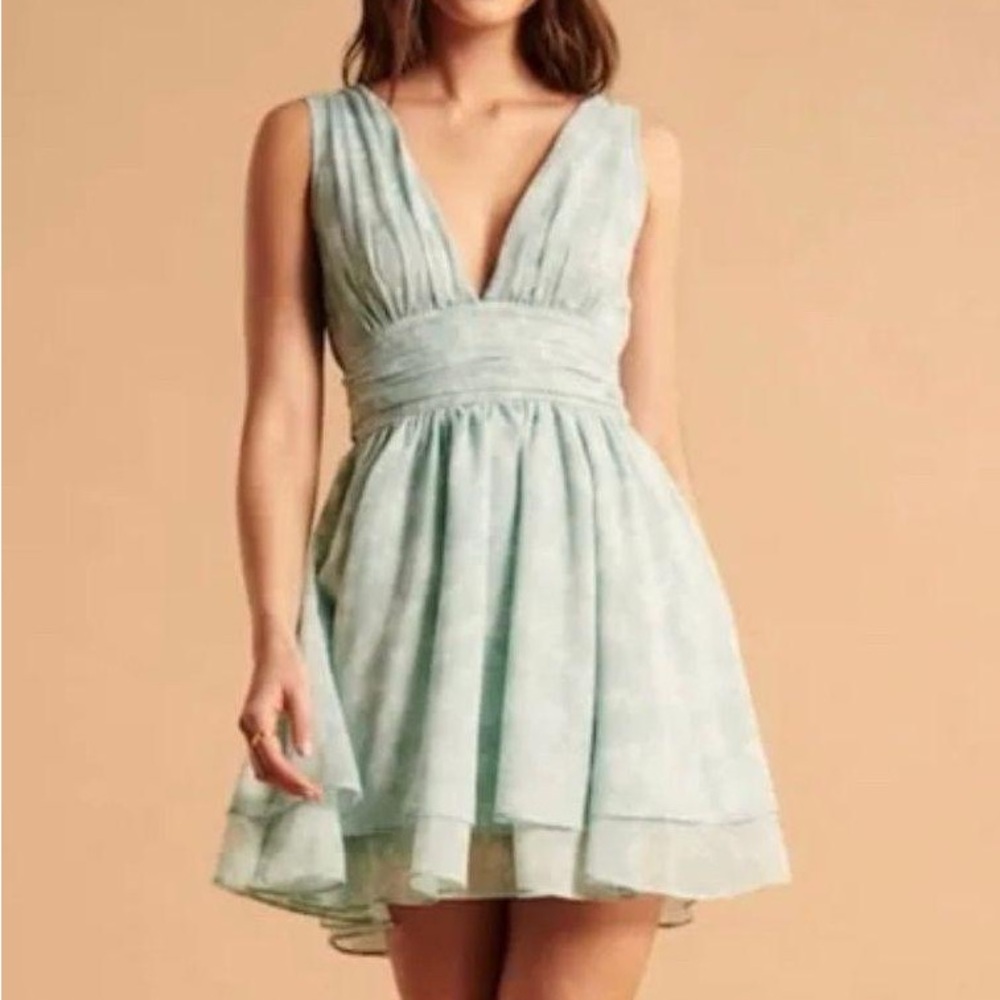 Abercrombie Flirty Drama Blue Floral Mini Dress